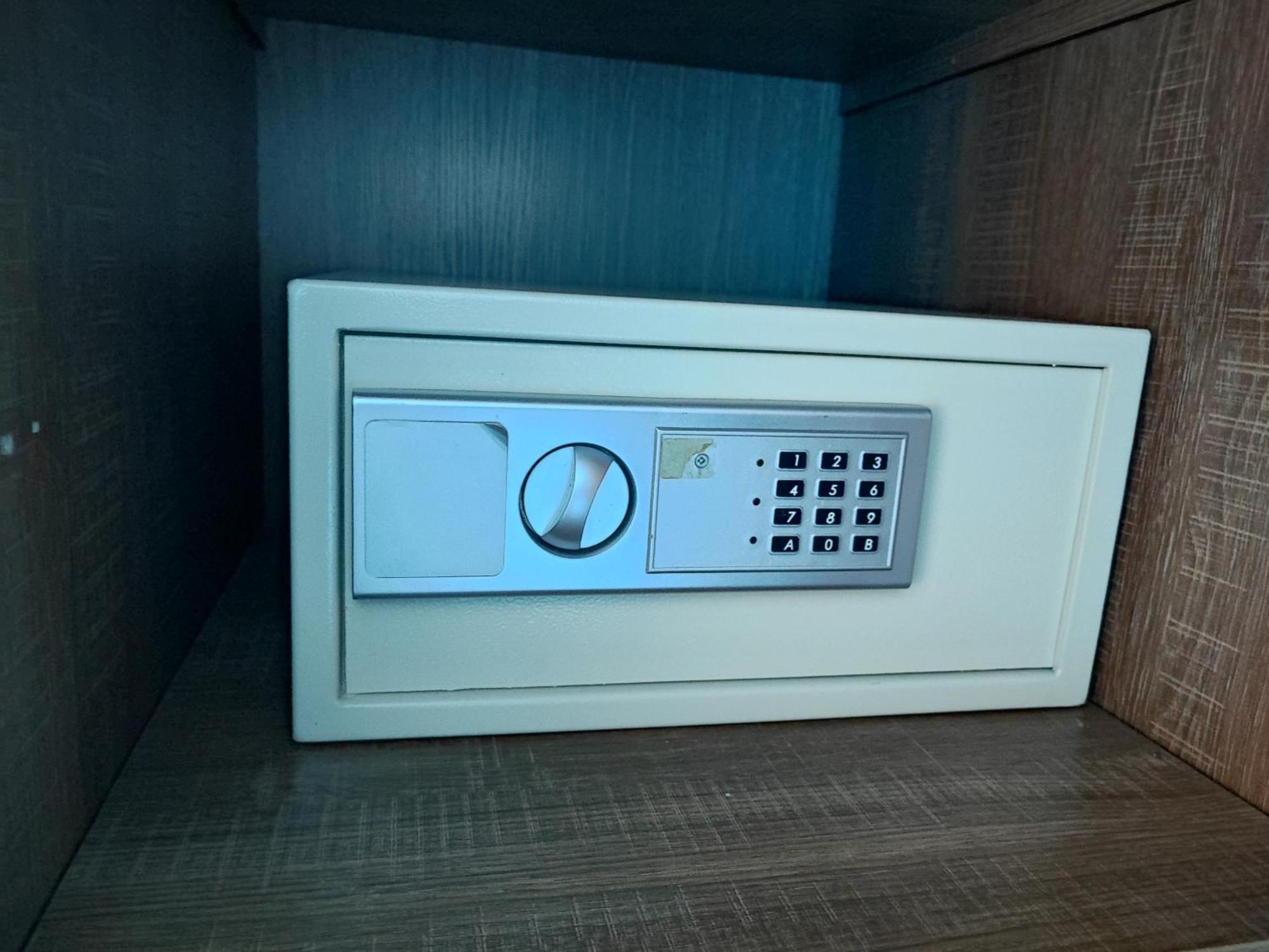 206 Regalia Apartment Flic en Flac Bagian luar foto